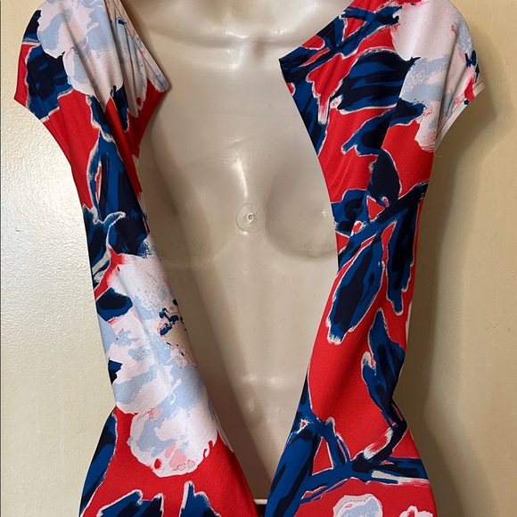 St. John Collection Floral Midi Dress in Red and Blue size 4 - Picture 11 of 13